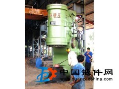 由鍛設(shè)備安陽(yáng)鍛壓大型空氣錘系列鍛件拔長(zhǎng)設(shè)備