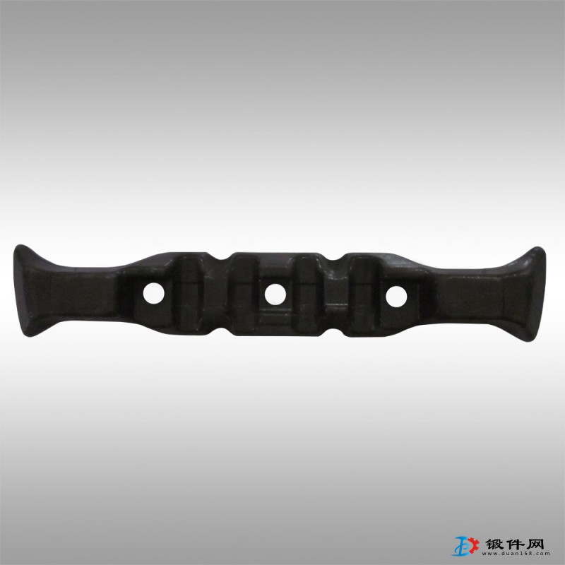 該怎么選擇輸送機(jī)配件礦用刮板廠家？