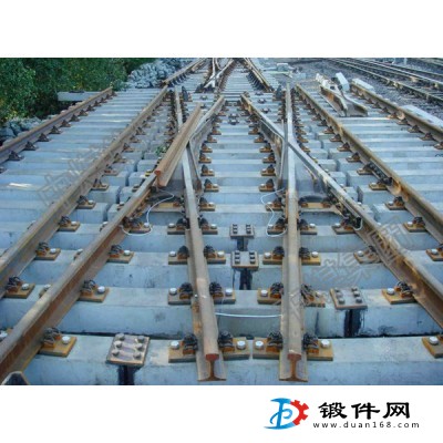 廠家直供礦用鋼軌道岔鐵路施工鋼軌道岔規(guī)格齊全38kg鋼軌道岔